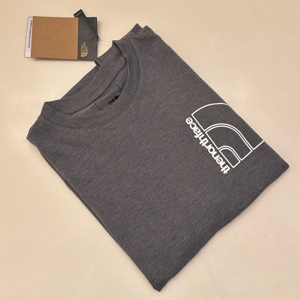 The North Face Short-Sleeve Outline Logo Tee Shirt